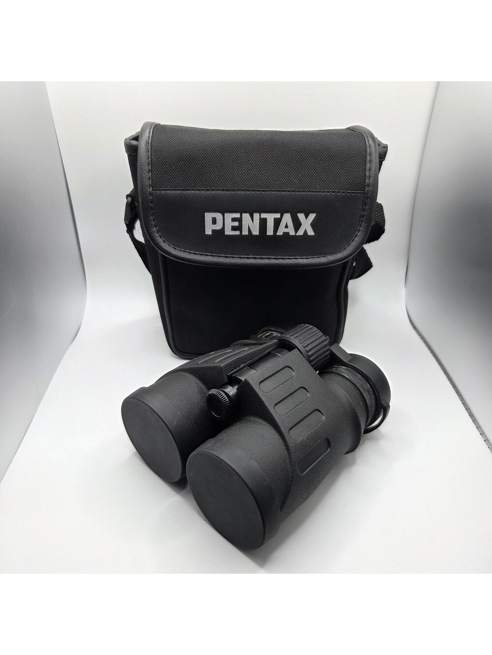 Binoculars Pentax Gameseeker 10x42 Waterproof - Trophy Hunters Association
